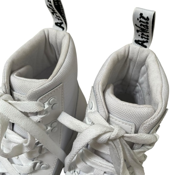 Dr. Martens Airwair Combs Poly Casual Boots New - Picture 8 of 11